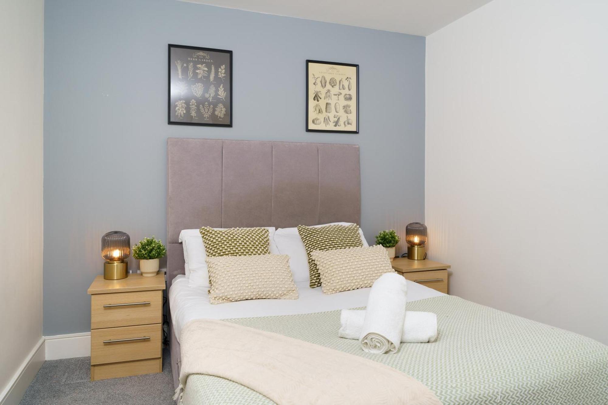 Modern 3 Bed 2 Bath Apartment Hyde Park London Exterior foto